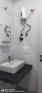 Bathroom Image of 550 Sq.ft 1 BHK Apartment / Flat for rent in Godrej Infinity, Mundhwa Pune for Rs. 26000