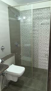 Bathroom Image of 900 Sq.ft 2 BHK Apartment / Flat for sale in Solitaire Heights, Malad West Mumbai for Rs. 16600000