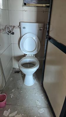 Bathroom Image of 650 Sq.ft 1 BHK Apartment / Flat for sale in Codename Blue Vista, Airoli Navi Mumbai for Rs. 8500000