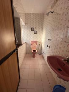 Bathroom Image of 1620 Sq.ft 3 BHK Apartment / Flat for sale in Kusum Cosmopolitan, Vashi Navi Mumbai for Rs. 45000000