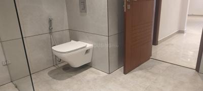 Bathroom Image of 2050 Sq.ft 3 BHK Apartment / Flat for rent in Noble Callista, Sector 66 Mohali for Rs. 65000
