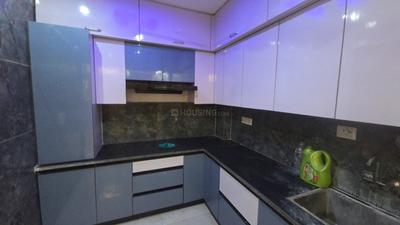 Kitchen Image of 915 Sq.ft 3 BHK Builder Floor for rent in Sector 16 Dwarka New Delhi for Rs. 27500