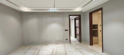 4 BHK Independent Builder Floor