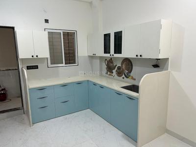 Kitchen Image of 350 Sq.ft 1 RK Apartment / Flat for rent in L I G Colony Indore for Rs. 10000