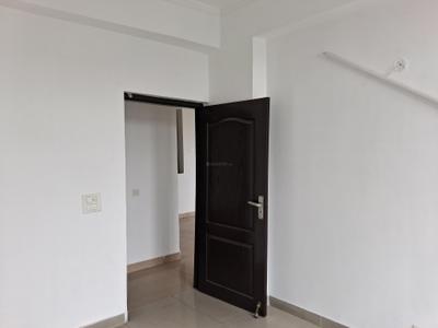 Bedroom Image of 1325 Sq.ft 3 BHK Apartment / Flat for sale in Amrapali Platinum by Amrapali Group, Sector 119 Noida for Rs. 12300000