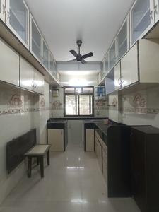 Kitchen Image of 850 Sq.ft 2 BHK Apartment / Flat for sale in Estep Nagar, Borivali West Mumbai for Rs. 17500000