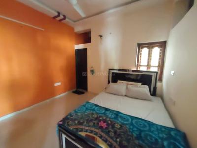 Bedroom Image of 1000 Sq.ft 4 BHK Independent House for rent in Maninagar Ahmedabad for Rs. 50000