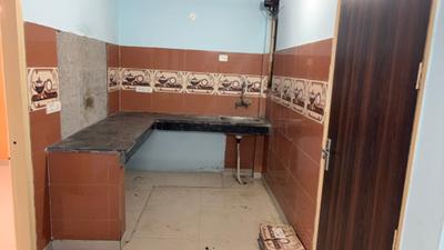 Kitchen Image of 1000 Sq.ft 3 BHK Builder Floor for sale in New Ashok Nagar New Delhi for Rs. 6500000