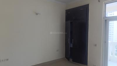 Bedroom Image of 1420 Sq.ft 3 BHK Apartment / Flat for sale in Amrapali Silicon City, Sector 76 Noida for Rs. 14000000