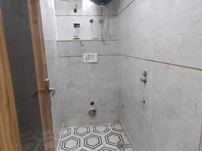 Image of 900 Sq.ft 3 BHK Builder Floor for rent in Govindpuri, New Delhi for Rs. 20000
