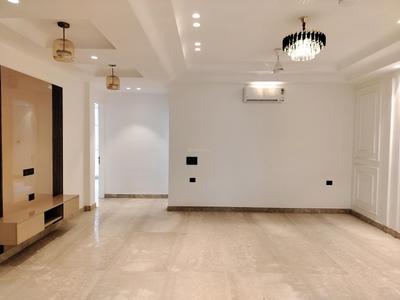 HUDA Plot Sector 42 Living Room 4
