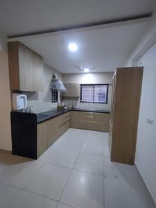 Kitchen Image of 1600 Sq.ft 3 BHK Apartment / Flat for rent in Divyam Apartments, New Sneh Nagar Nagpur for Rs. 40000