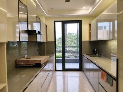 Kitchen Image of 3000 Sq.ft 4 BHK Builder Floor for sale in Sector 45 Gurgaon for Rs. 38000000