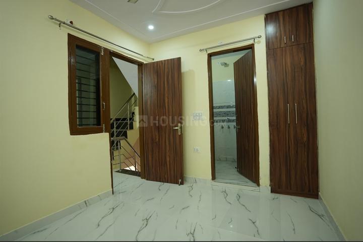 Green Valley Villa Main Image 1