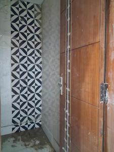Common Bathroom Image of 1080 Sq.ft 2 BHK Apartment / Flat for sale in Shree Maruti Dham, Sector 49 Noida for Rs. 6500000