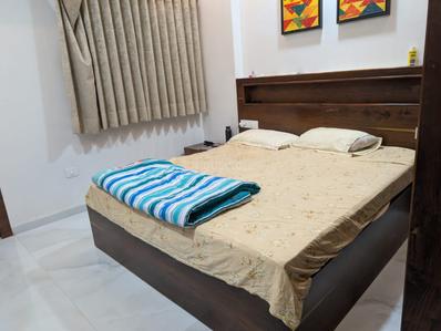Bedroom Image of 2009 Sq.ft 3 BHK Apartment / Flat for sale in Safal Parivesh, Prahlad Nagar Ahmedabad for Rs. 17000000