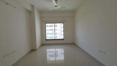 Bedroom Image of 3550 Sq.ft 4 BHK Apartment / Flat for rent in Adani Water Lily, Shantigram Ahmedabad for Rs. 90000