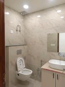 Common Bathroom Image of 1000 Sq.ft 3 BHK Builder Floor for sale in Janakpuri New Delhi for Rs. 18500000