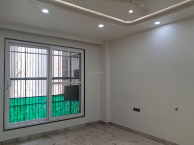 Bedroom Image of 1800 Sq.ft 3 BHK Builder Floor for sale in Paschim Vihar New Delhi for Rs. 35000000