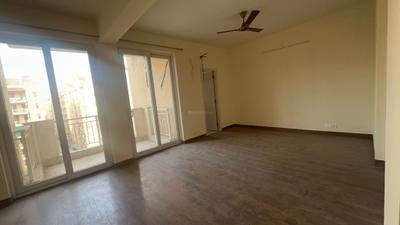 Bedroom Image of 1949 Sq.ft 4.5 BHK Apartment / Flat for sale in Emaar Palm Hills, Sector 77 Gurgaon for Rs. 24900000