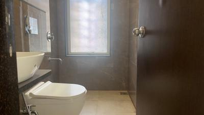 Image of 1750 Sq.ft 3 BHK Apartment / Flat for sale in Juhu, Mumbai for Rs. 65000000