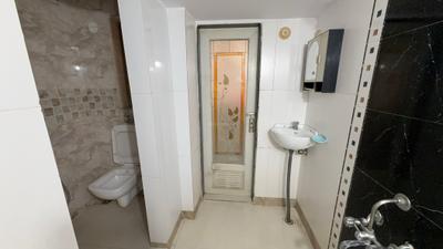 Image of 910 Sq.ft 2 BHK Apartment / Flat for rent in Swastik Residency, Hiranandani Estate, Thane for Rs. 28000