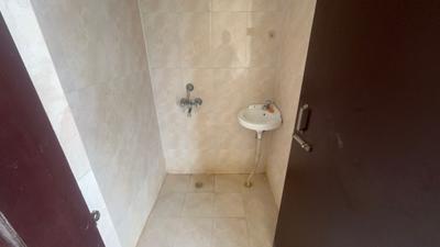 Bathroom Image of 440 Sq.ft 1 BHK Apartment / Flat for sale in AVL 36, Sector 36 Gurgaon for Rs. 6500000