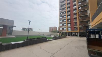 Parking Area Image of 1750 Sq.ft 3 BHK Apartment / Flat for rent in Radhe Greens, New Maninagar Ahmedabad for Rs. 20000