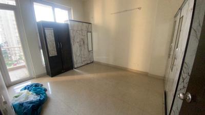 Bedroom Image of 3400 Sq.ft 4.5 BHK Apartment / Flat for sale in Indiabulls Enigma, Sector 110 Gurgaon for Rs. 50000000