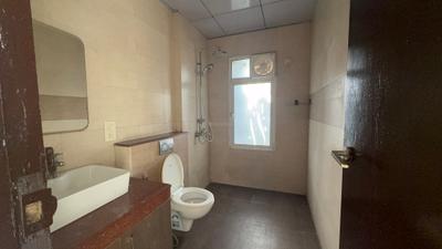 Image of 2318 Sq.ft 3 BHK Apartment / Flat for rent in Assotech Celeste Towers, Sector 44, Noida for Rs. 55000