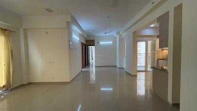 Living Room Image of 2135 Sq.ft 4 BHK Apartment / Flat for rent in Amrapali Verona Heights, Noida Extension Greater Noida for Rs. 35000