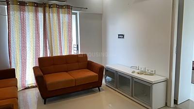 Living Room Image of 1350 Sq.ft 2.5 BHK Apartment / Flat for rent in Adani The Meadows, Shantigram Ahmedabad for Rs. 38000
