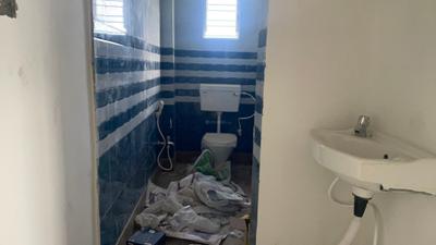 Bathroom Image of 461 Sq.ft 1 BHK Apartment / Flat for sale in Keshtopur Kolkata for Rs. 1702000