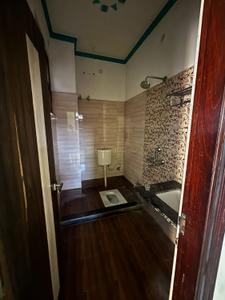 Bathroom Image of 1500 Sq.ft 2 BHK Builder Floor for rent in Shivpur Varanasi for Rs. 12000