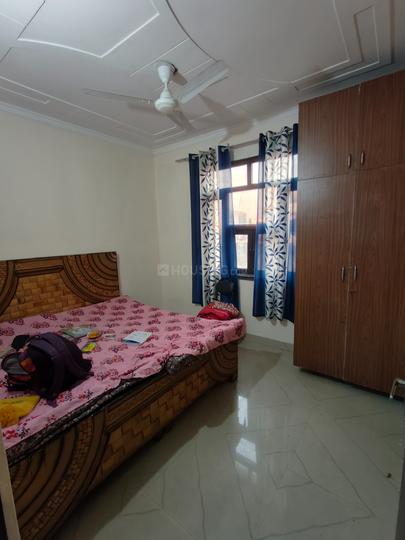 Sarfabad, Sector 73 Bedroom 1