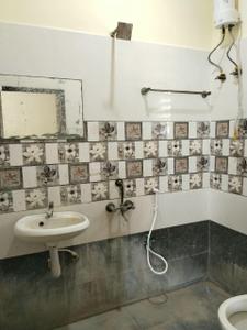 Image of 1000 Sq.ft 2 BHK Apartment / Flat for rent in Peelamedu, Coimbatore for Rs. 20000