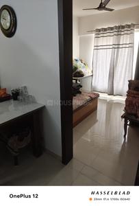 Bedroom Image of 1000 Sq.ft 3 BHK Apartment / Flat for sale in Mantra 29 Gold Coast, Dhanori Pune for Rs. 12500000