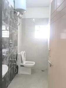 Common Bathroom Image of 1060 Sq.ft 2 BHK Apartment / Flat for rent in Singasandra Bengaluru for Rs. 32000