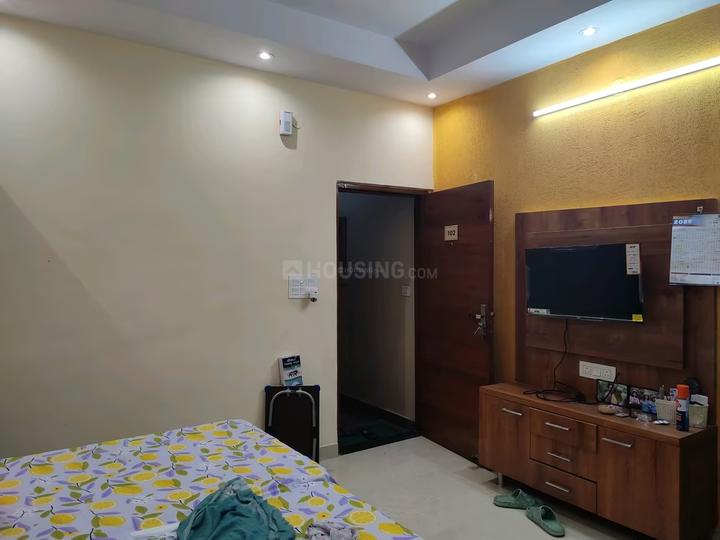 DLF Phase 3 Bedroom 1