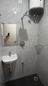 Image of 650 Sq.ft 1 BHK Apartment / Flat for rent in Mahadevapura, Bengaluru for Rs. 32000