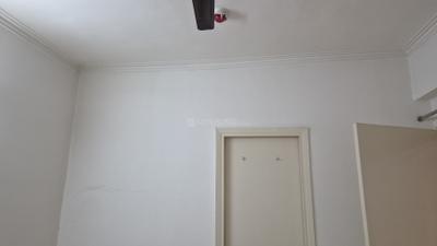 Bedroom Image of 844 Sq.ft 3 BHK Apartment / Flat for rent in Gaurs Siddhartham, Siddharth Vihar Ghaziabad for Rs. 27000