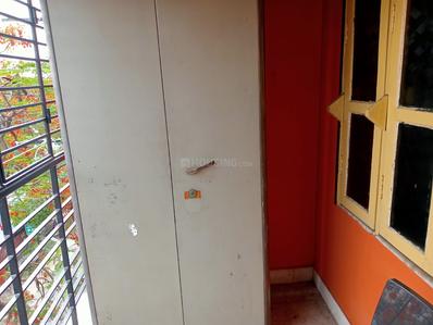 Balcony Image of 900 Sq.ft 2 BHK Builder Floor for rent in Baranagar Kolkata for Rs. 15000