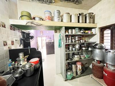 Kitchen Image of 1080 Sq.ft 6 BHK Independent House for sale in Ghatlodiya Ahmedabad for Rs. 9900000