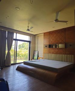 Bedroom Image of 12000 Sq.ft 6 BHK Villa for sale in Ellora Park Vadodara for Rs. 130000000