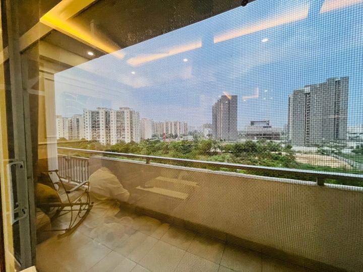 SS The Leaf Main Image 1