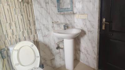 Image of 1350 Sq.ft 3 BHK Apartment / Flat for sale in Amrapali Silicon City, Sector 76, Noida for Rs. 15200000