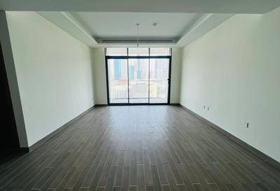 Hall Image of 798 Sq.ft 1 BHK Apartment / Flat for rent in Al Wasl Dubai for Rs. 314167