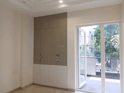 Bedroom Image of 1530 Sq.ft 3 BHK Builder Floor for sale in Paschim Vihar New Delhi for Rs. 28000000