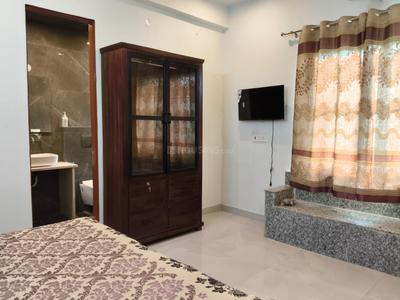 Bedroom Image of 700 Sq.ft 1 RK Apartment / Flat for rent in DLF Princeton Estate, Sector 53 Gurgaon for Rs. 25000