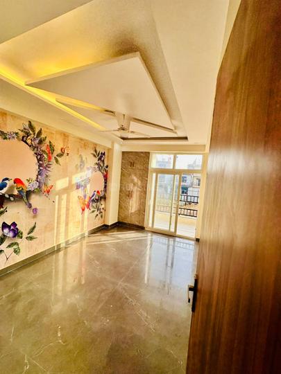 Vihaan Wardania Main Image 1